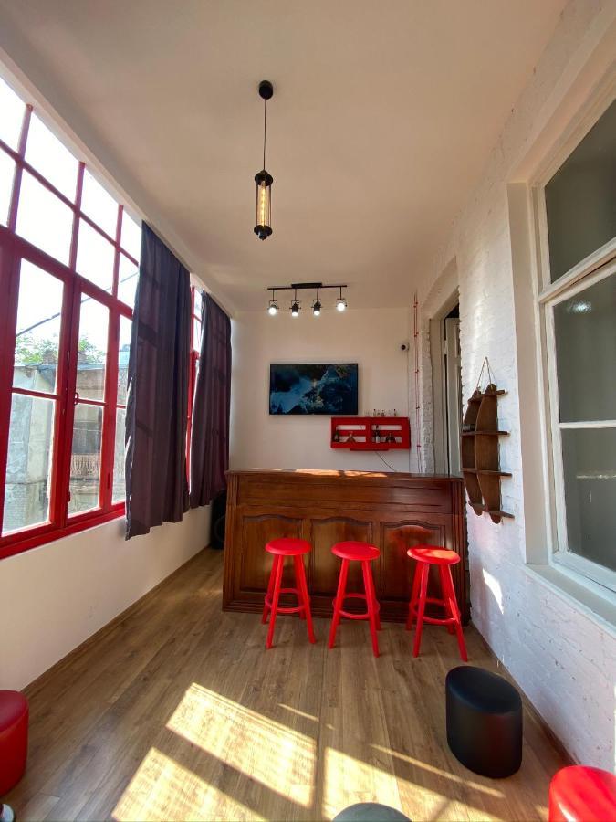 Appartement Red Door à Tbilissi Extérieur photo