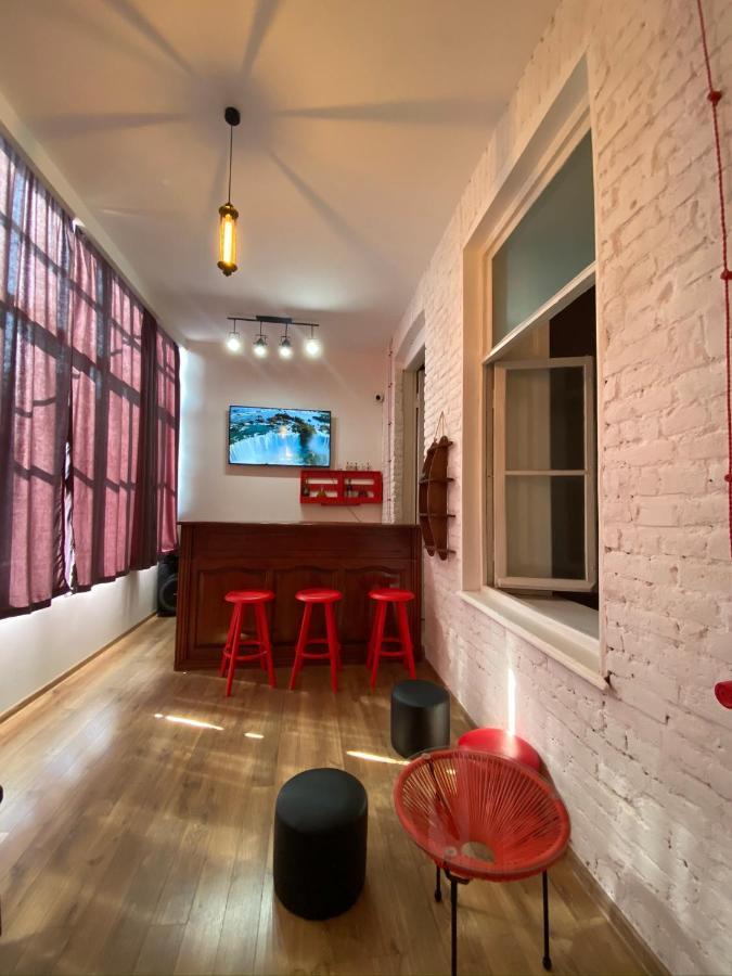 Appartement Red Door à Tbilissi Extérieur photo