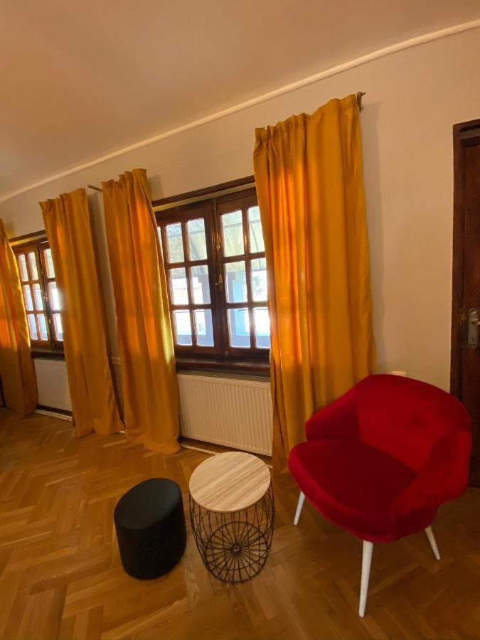 Appartement Red Door à Tbilissi Extérieur photo
